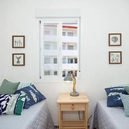 A Cozy And Elegant Townhouse Across The בית נופש טורה דה בנגאלבון